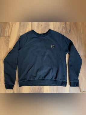 Kittenish Black Crew Neck Sweatshirt Women's Size Medium Gold Logo Stretch Comfy